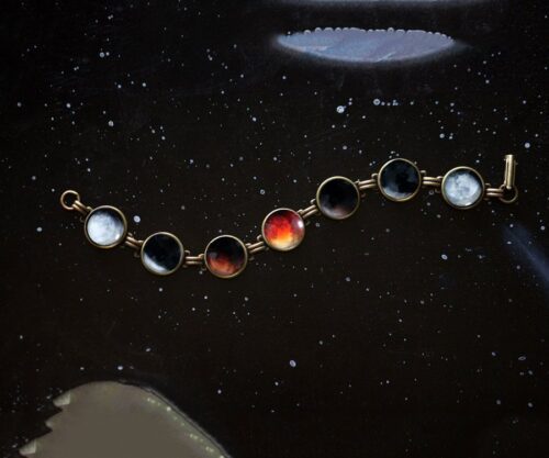 Lunar Eclipse Blood Moon Bracelet